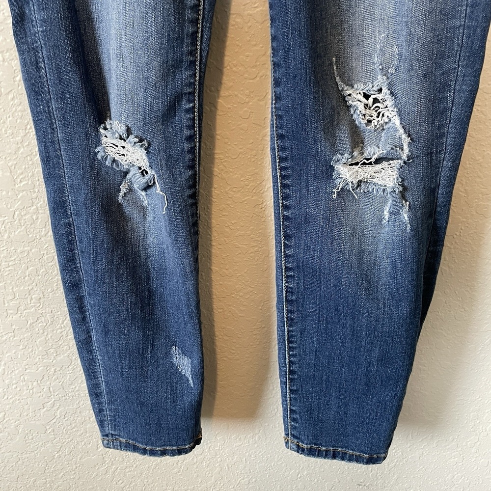 Judy Blue Relaxed Fit Skinny Distressed Denim Jean Womens 9/29 Mid Rise Shredded - Picture 3 of 14